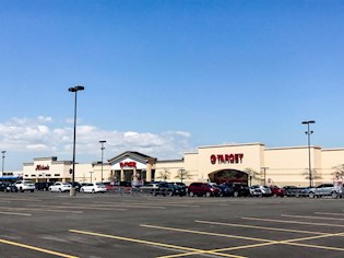 Reichle Klein Group Organizes 10-Year Retail Lease for Five Below photo